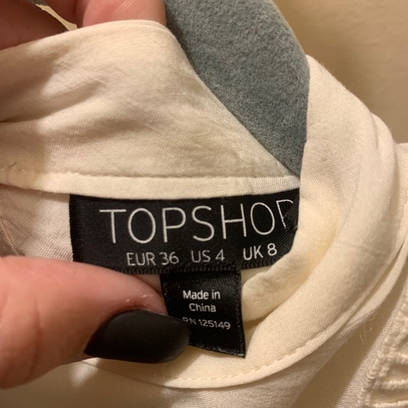 Topshop Lace Detail Victorian Style Top - Picture 3 of 3